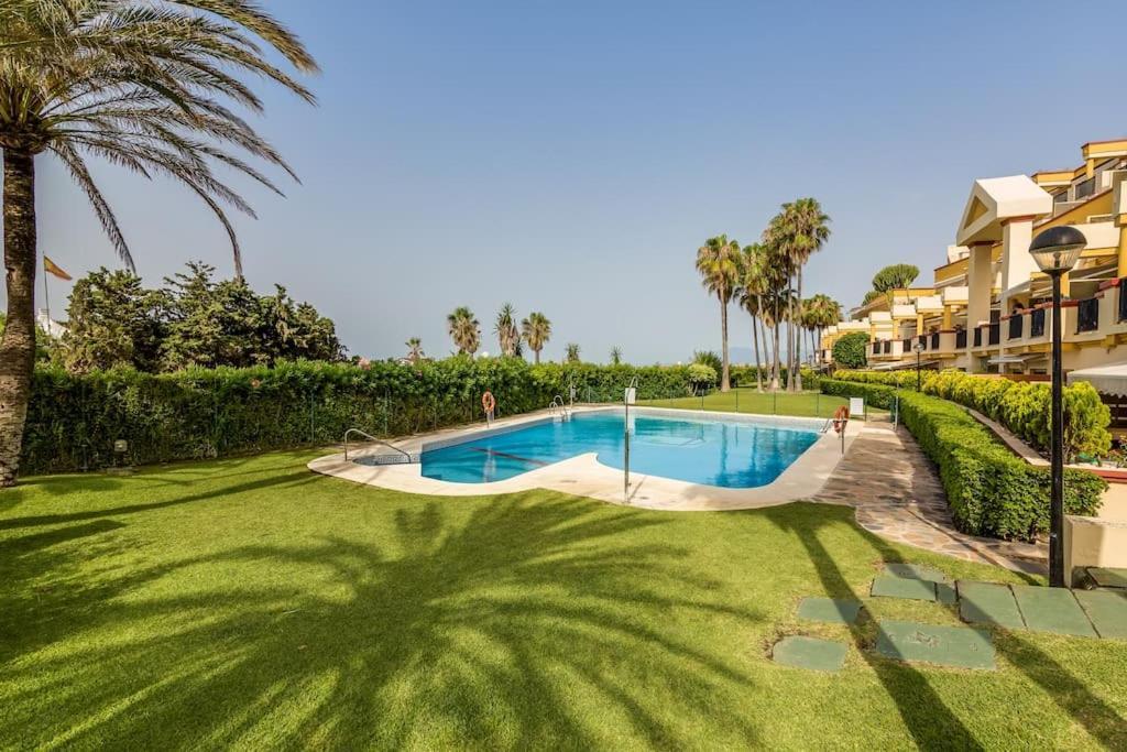 Oleholidays 1133 Romana Playa Primera Linea Playa Marbella Exterior foto